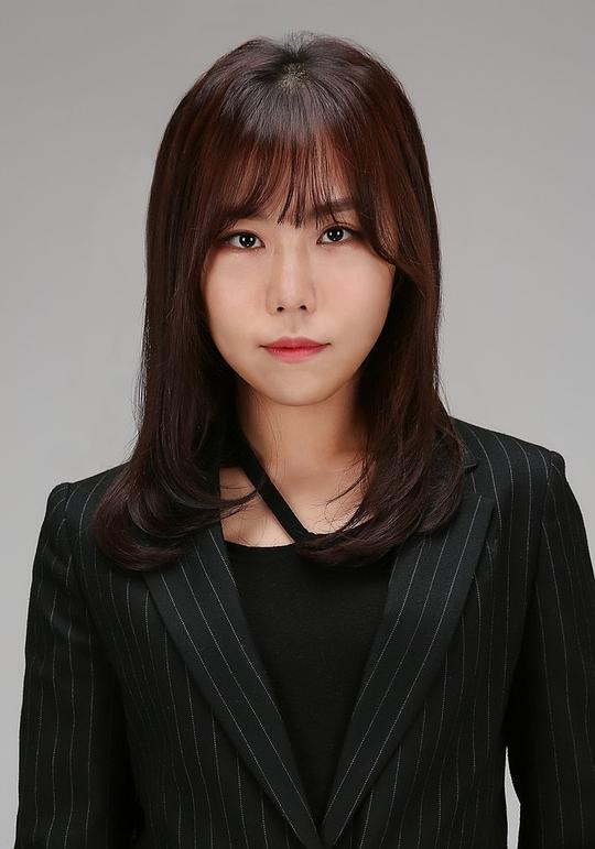 李宥珍 Lee Yu Jin