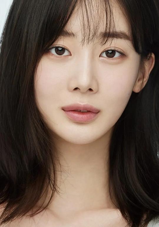 金泰林 Kim Tae Rin