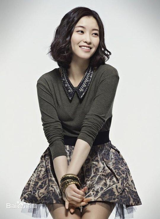 尹世仁 Se In Yoon