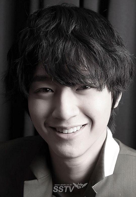 劉旻奎 Min Kyu Yoo