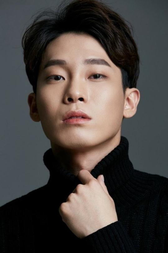 於東勳 Dong-hoonYu