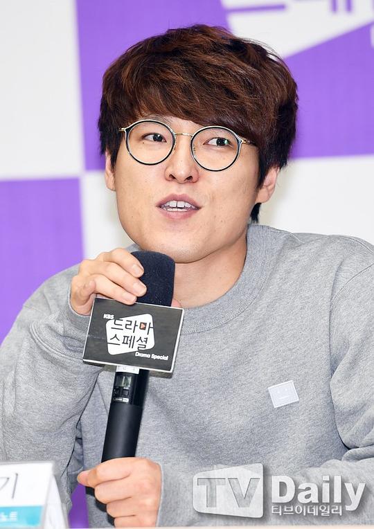 黃昇基 Seung-gi Hwang