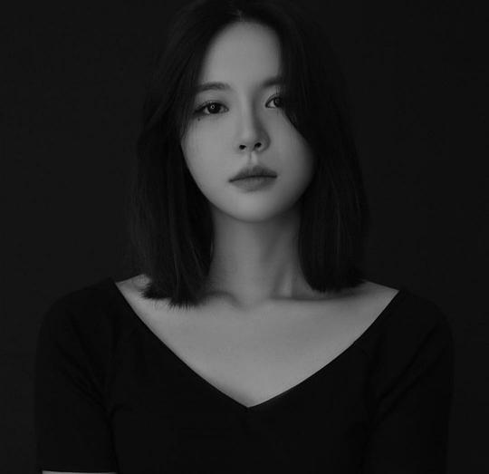 閔孝元 Min Hyo Won