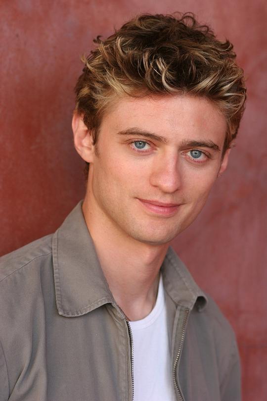 克里斯平·弗里曼 Crispin Freeman
