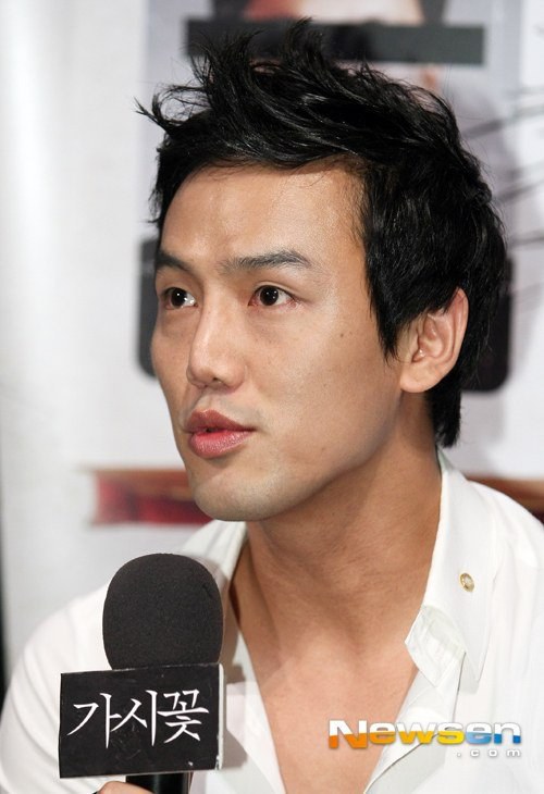 洪正浩 Hong Jeong-ho