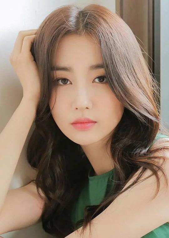 樸河宣 Ha-seon Park