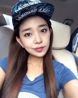 張沐莀 Muchen Zhang