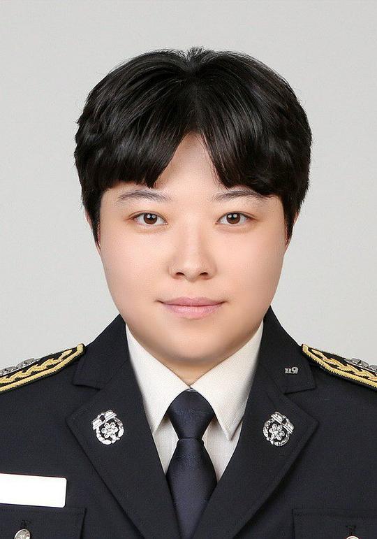 鄭珉先 Min-seon Jung