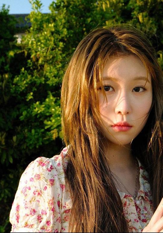 白藝潾 Baek Yerin