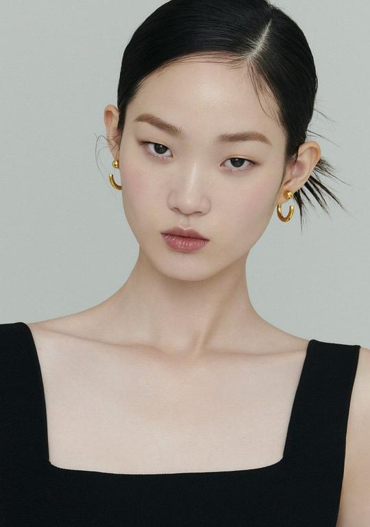 池賢靜 Hyun Ji Shin