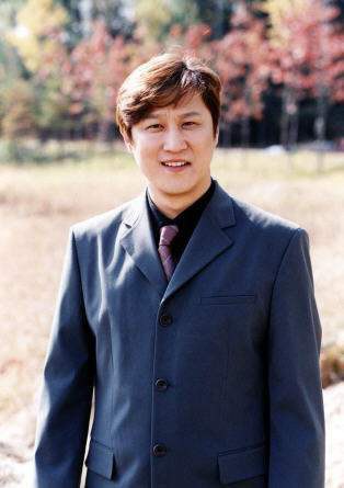 金正均 Jeong-Gyoon Kim