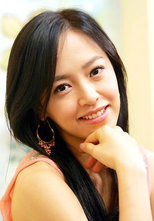 姜成妍 Seong-Yeon Kang
