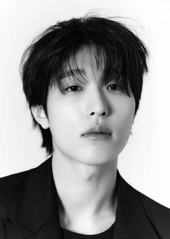 陳浩恩 Jin Ho-eun