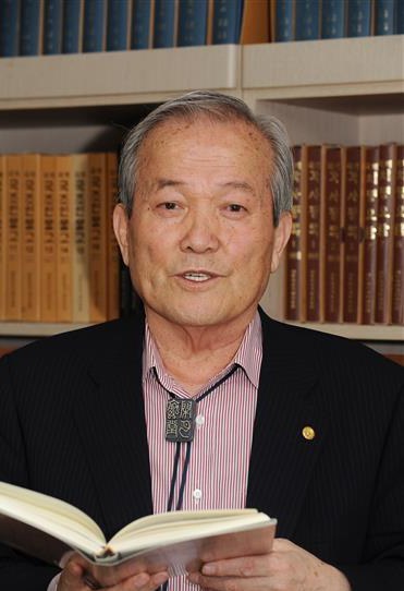 辛奉承 Bong-seung Shin