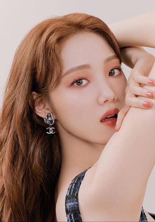 李聖經 Sung-Kyung Lee