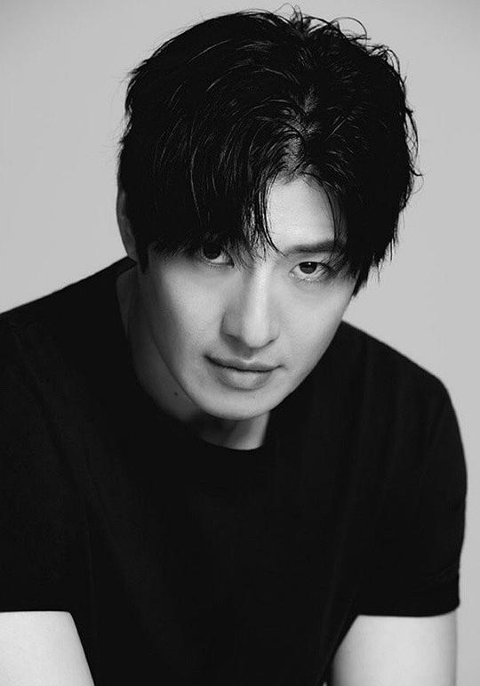 孫昊永 Son Hoyoung