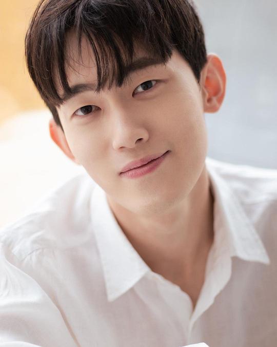 趙泰慶 Tae-kyung Cho