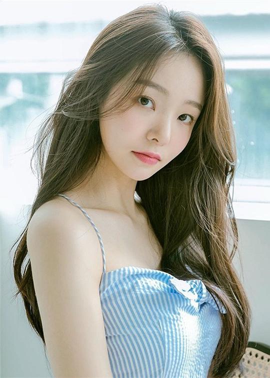 李宥真 Yoo-jin Lee