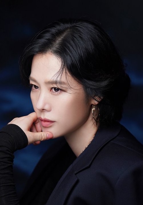 金賢珠 Hyun-joo Kim