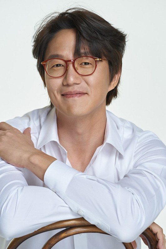 成始璄 Si-kyung Sung