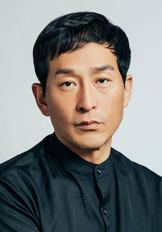 趙賢宇 Hyun-woo Jo