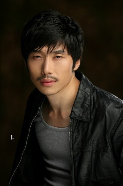 孫賢宇 Son Hyun-woo