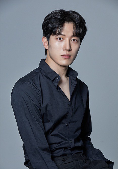 尹道振 Yoon Do Jin