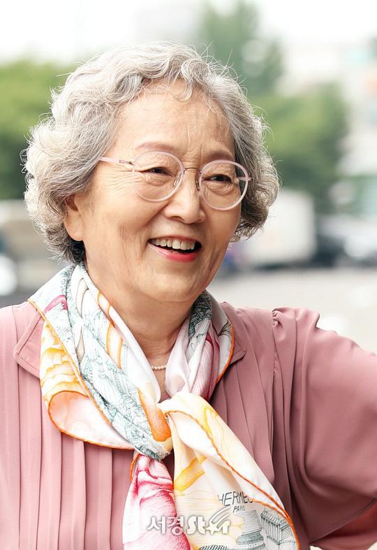 金英玉 Young-ok Kim