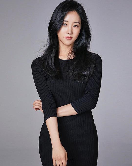 李夏恩 Lee Ha-eun