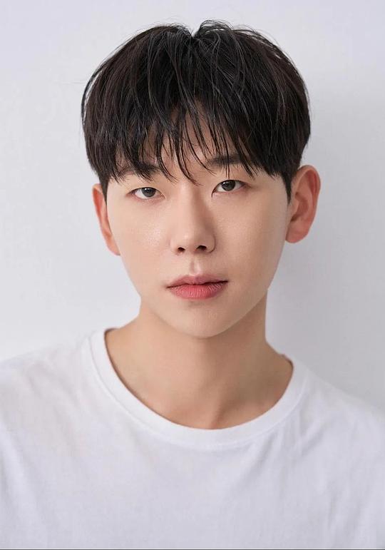 鄭遊寯 Yoo-jun Jung