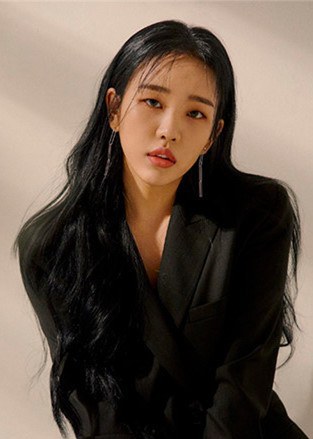 白娥娟 Baek Ayeon