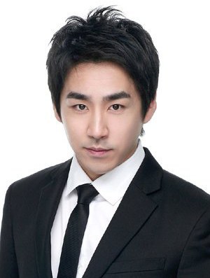 秋憲曄 Hun-yub Chu