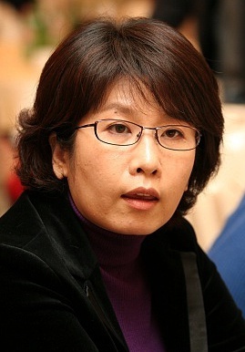 李慶熙 Kyeong-hee Lee