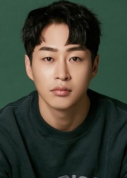 閔弼準 Pil-jun Min