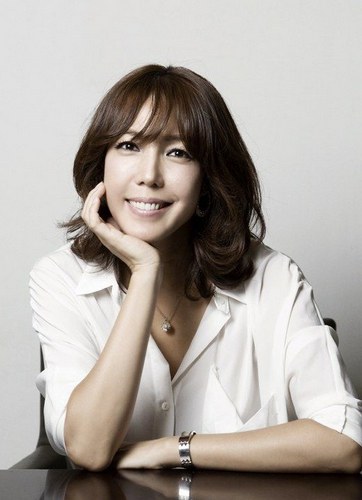 全秀景 Soo-kyung Chun