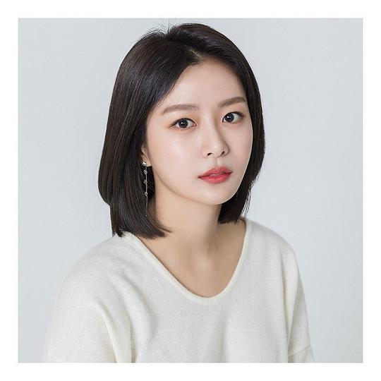 宋多恩 Da-Eun Song