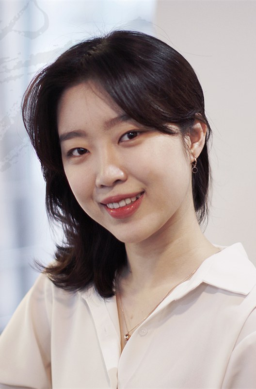 崔雪彩 Yun-seol Choi