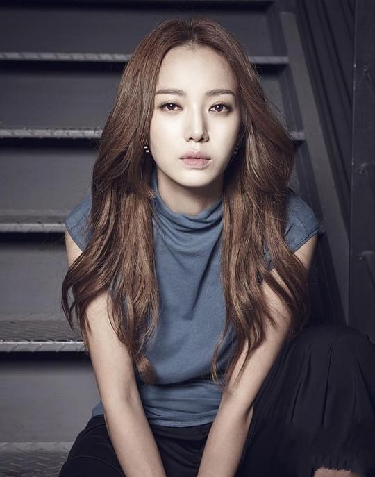 金敏京 Kim Min-Kyeong