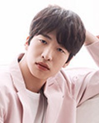 劉秀彬 Su-bin Yoo