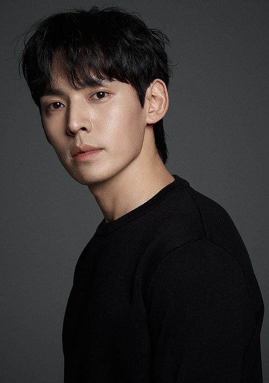 姜亨碩 Kang Hyung Suk