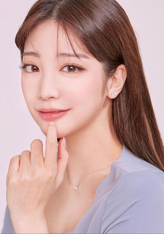 崔藝瑟 Choi Ye Seul