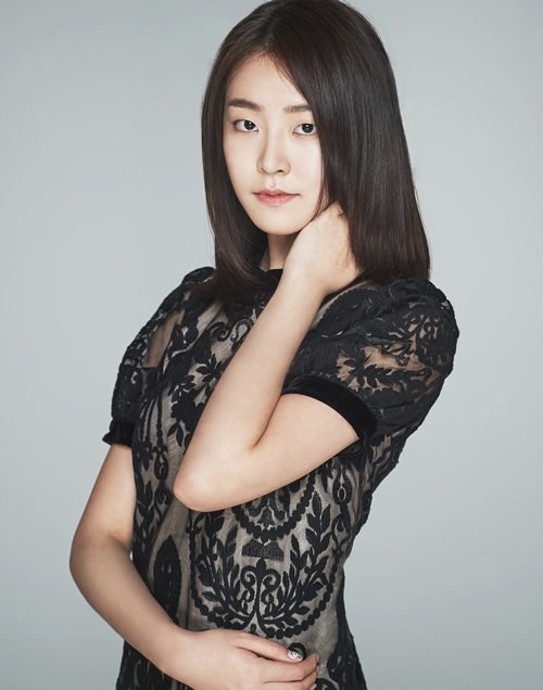 申允珠 Yoon-joo Shin